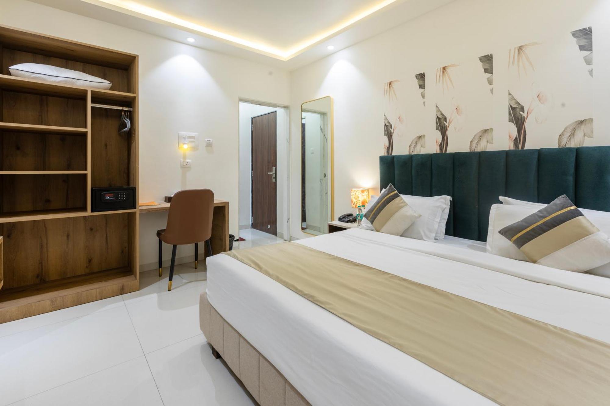 The Orion Premium Suites Mumbai Exterior photo